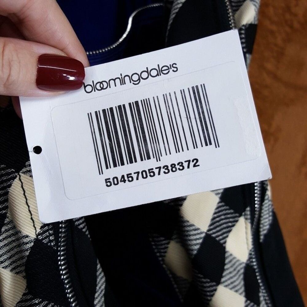 BURBERRY Field Large Check Tote Bag Black Cream Canvas Leather Trim $2290 - Picture 10 of 14